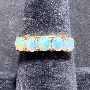 Vintage 5 Stone White Round Opal Ring 1.25ct Yellow Gold Band Size 9